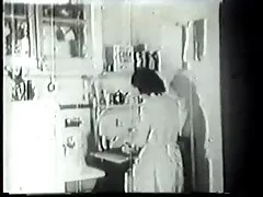Handyman knullar kåt hemmafru i vintage Porr