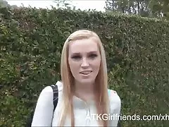En pov datum med amanda bryant lämnar hennes håriga puss creampie