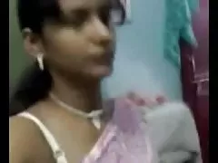Sexig notrth indiska aunty bröst