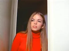 Blonda peeper behöver mer